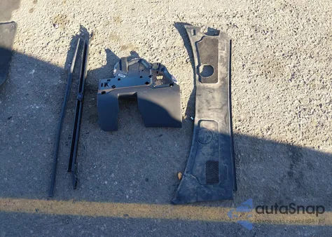 2006 Audi A6 3.2 z USA, uszkodzony, nr VIN WAUEG74F16N043537